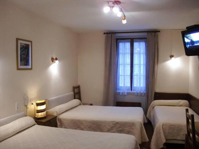 Hotel De Paris Poligny  Εξωτερικό φωτογραφία