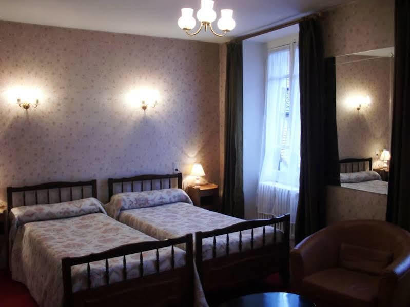 Hotel De Paris Poligny  Εξωτερικό φωτογραφία